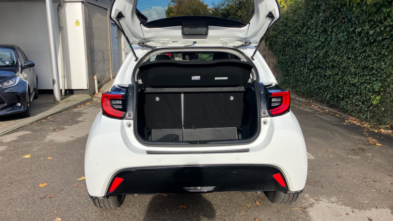 Toyota Yaris 1.5 Hybrid Excel 5dr CVT Hybrid Hatchback